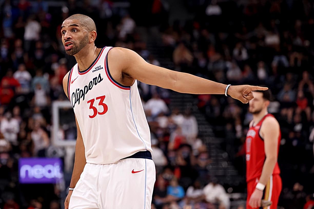 世界杯高清平台-退化非常明显,为什么快船非要让锋线老将留在轮换阵容中呢?